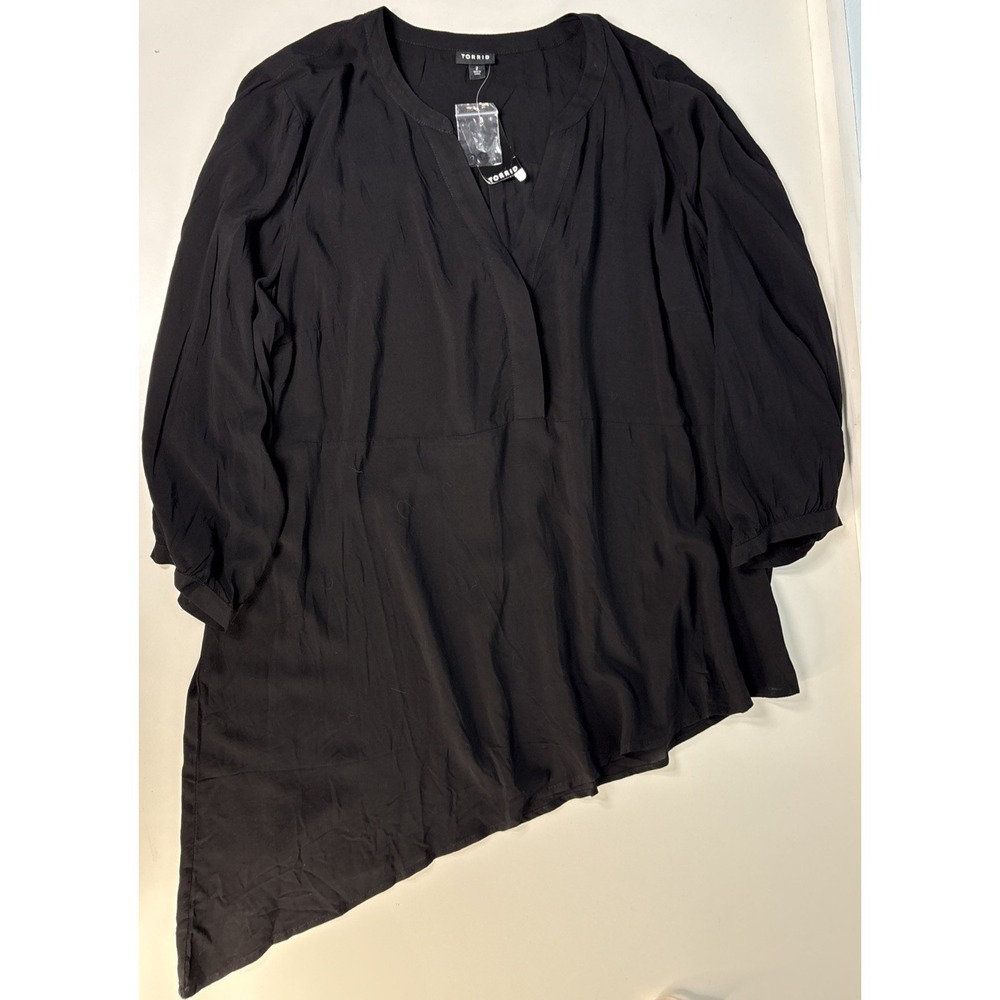 Torrid 2 Asymmetrical Pullover Black Top Plus Size Tunic Lightweight Sheer